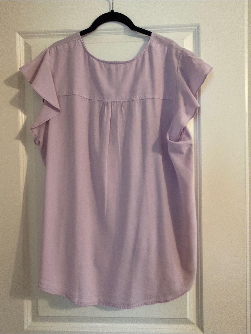 Lavender Button-Front Ruffle Sleeve Blouse - Picture 4 of 8